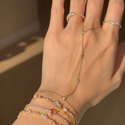 Stella Link Gold Handchain
